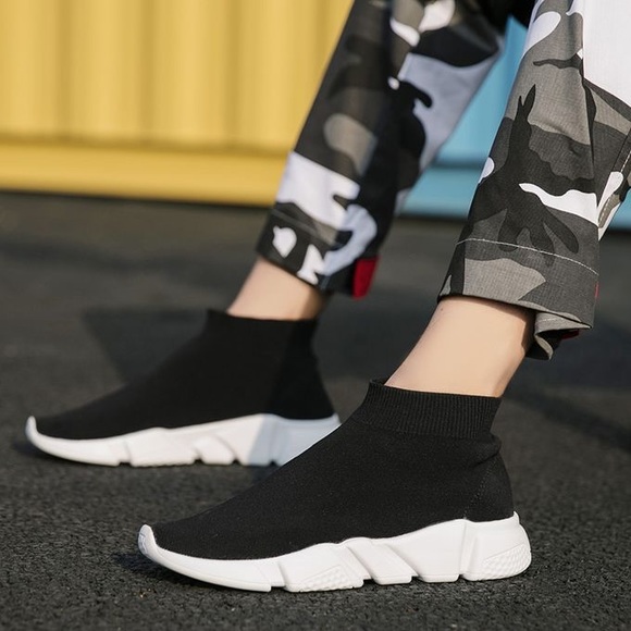 2023 New Men's Casual Shoes - Black - Picture 4 of 4